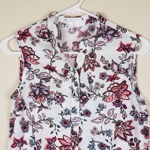 Eden & Olivia Anthropologie Floral Button-up Sleeveless Blouse - Picture 2 of 7